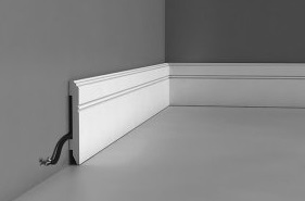 Плинтус напольный Orac Decor SX 105 108х13х2000 мм